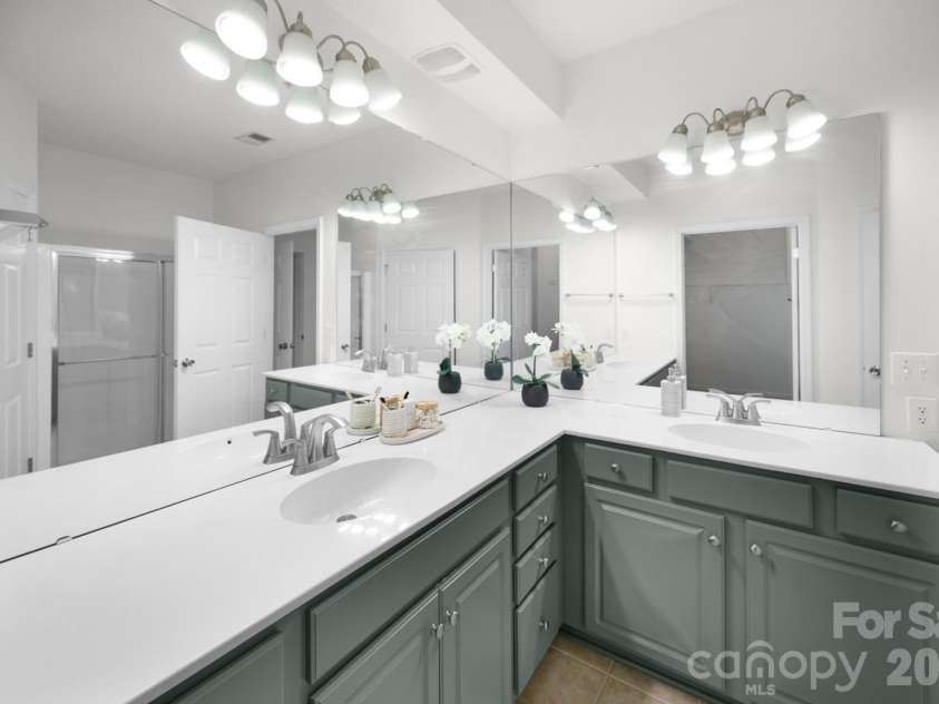11574 Costigan Lane, Charlotte, NC 28277.  MLS# CAR4401885, YatesRealty ID 41292. 