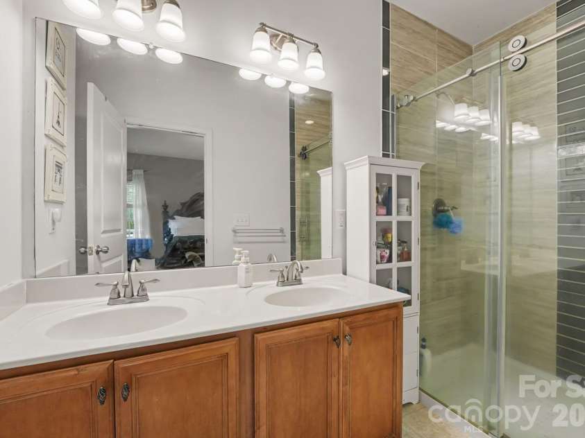128 La Agua Lane, Troutman, NC 28166.  MLS# CAR4406062, YatesRealty ID 41295. Primary Bathroom