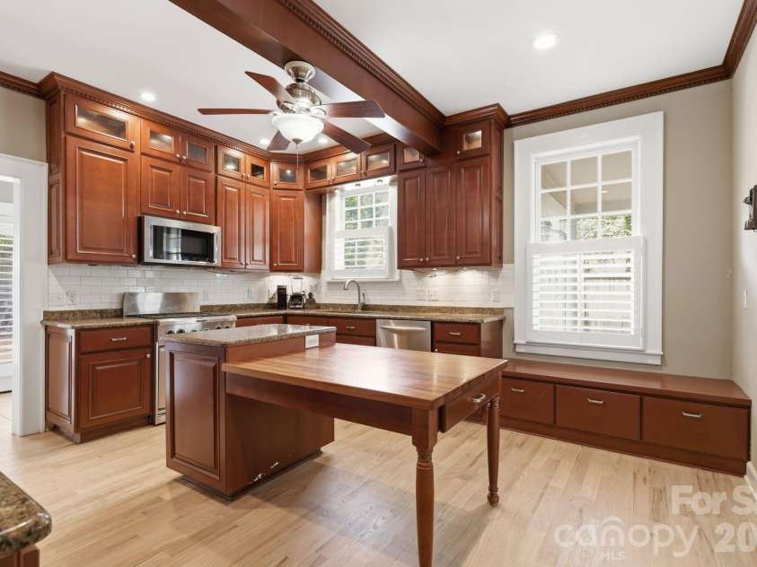 46 Marsh Avenue, Concord, NC 28025.  MLS# CAR4409053, YatesRealty ID 41296. 