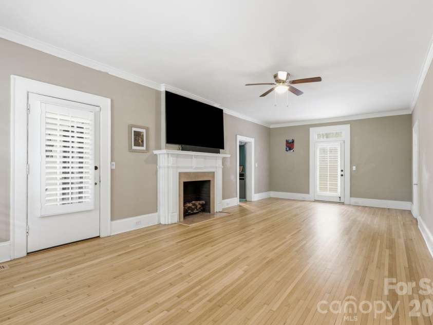 46 Marsh Avenue, Concord, NC 28025.  MLS# CAR4409053, YatesRealty ID 41296. 