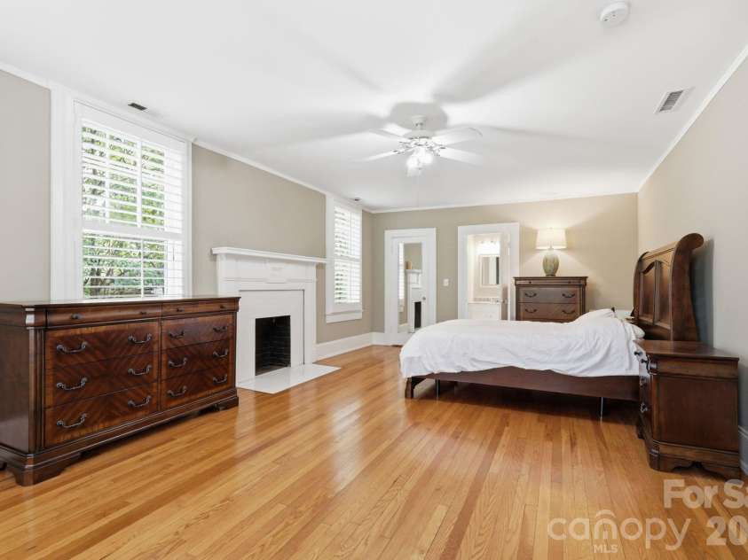 46 Marsh Avenue, Concord, NC 28025.  MLS# CAR4409053, YatesRealty ID 41296. 
