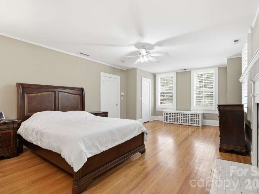 46 Marsh Avenue, Concord, NC 28025.  MLS# CAR4409053, YatesRealty ID 41296. 