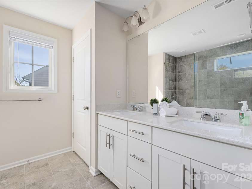 23136 Clarabelle Drive, Charlotte, NC 28273.  MLS# CAR4310432, YatesRealty ID 413. 