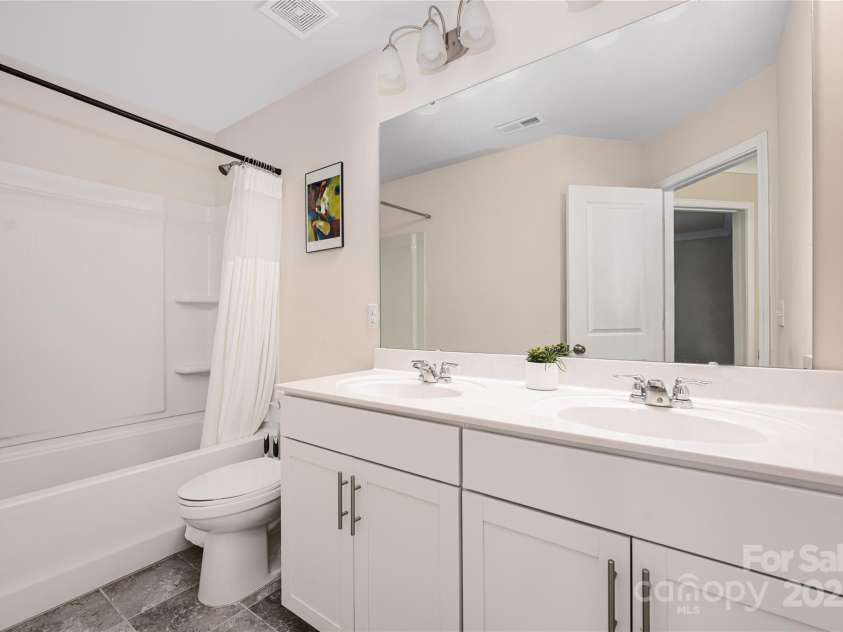 23136 Clarabelle Drive, Charlotte, NC 28273.  MLS# CAR4310432, YatesRealty ID 413. 