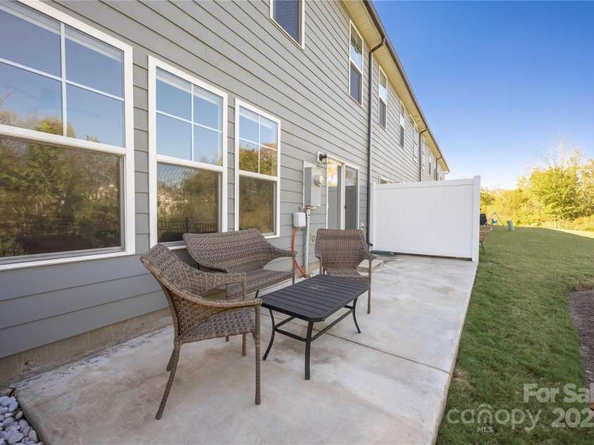 23136 Clarabelle Drive, Charlotte, NC 28273.  MLS# CAR4310432, YatesRealty ID 413. 