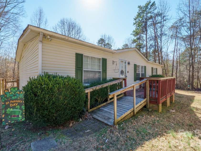 1049 Ramsey Street, Stanley, NC 28164.  MLS# CAR4344785, YatesRealty ID 4130. 