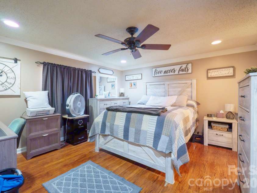 1049 Ramsey Street, Stanley, NC 28164.  MLS# CAR4344785, YatesRealty ID 4130. 