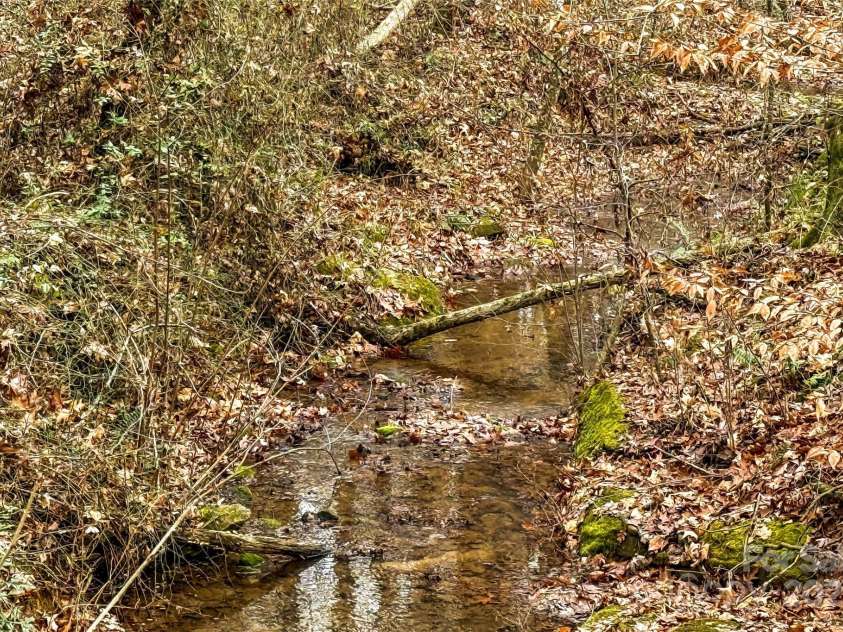 338 Piney Grove Road, Harmony, NC 28634.  MLS# CAR4329869, YatesRealty ID 4130. 