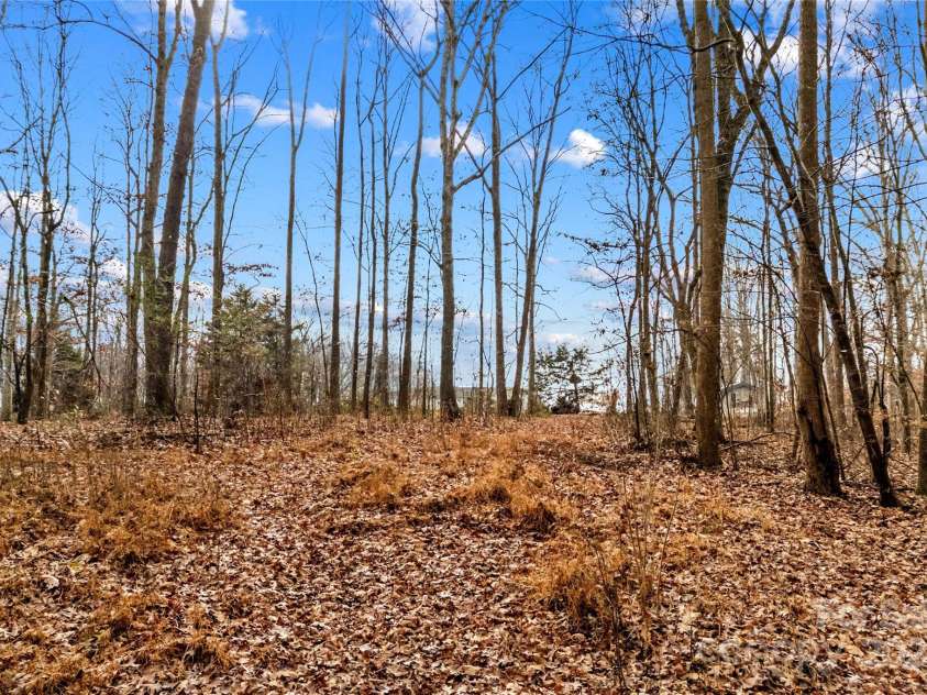 338 Piney Grove Road, Harmony, NC 28634.  MLS# CAR4329869, YatesRealty ID 4130. 