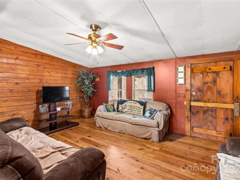 338 Piney Grove Road, Harmony, NC 28634.  MLS# CAR4329869, YatesRealty ID 4130. 