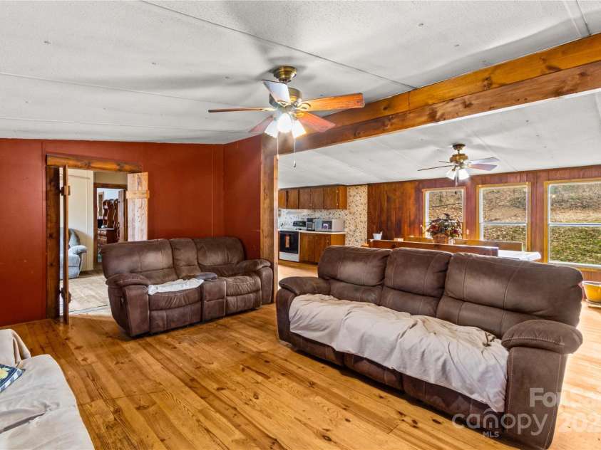 338 Piney Grove Road, Harmony, NC 28634.  MLS# CAR4329869, YatesRealty ID 4130. 