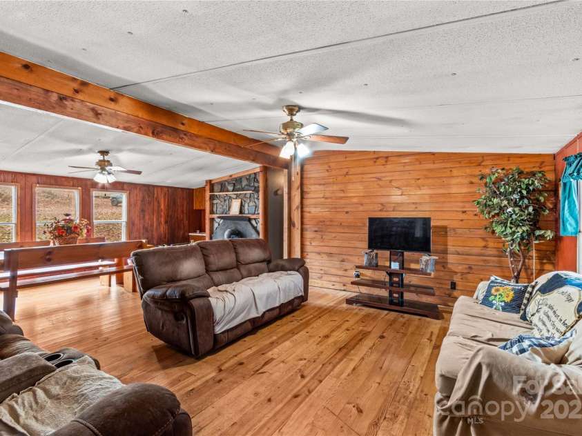 338 Piney Grove Road, Harmony, NC 28634.  MLS# CAR4329869, YatesRealty ID 4130. 
