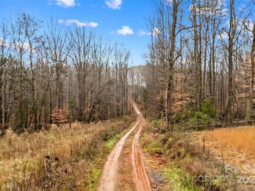 338 Piney Grove Road, Harmony, NC 28634.  MLS# CAR4329869, YatesRealty ID 4130. 