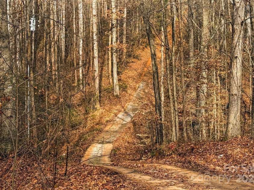 338 Piney Grove Road, Harmony, NC 28634.  MLS# CAR4329869, YatesRealty ID 4130. 