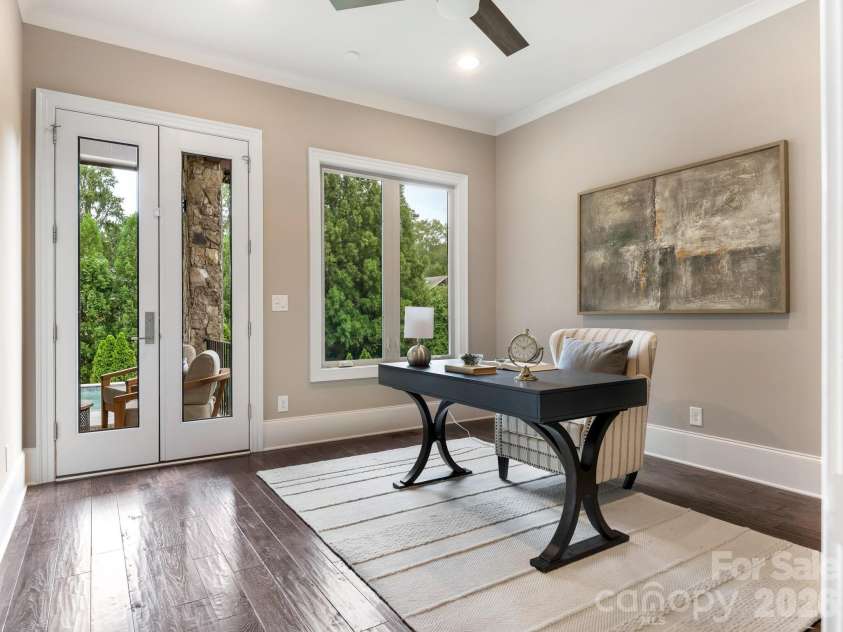 2011 Sharon Avenue, Charlotte, NC 28211.  MLS# CAR4409632, YatesRealty ID 41300. Study
