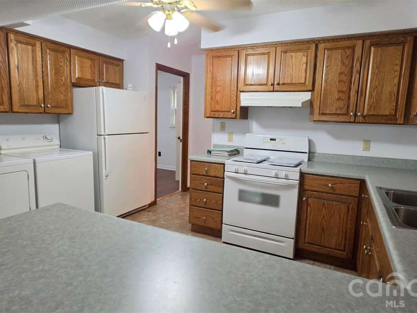 139 Little Creek Lane, Glade Valley, NC 28627.  MLS# CAR4407519, YatesRealty ID 41301. 