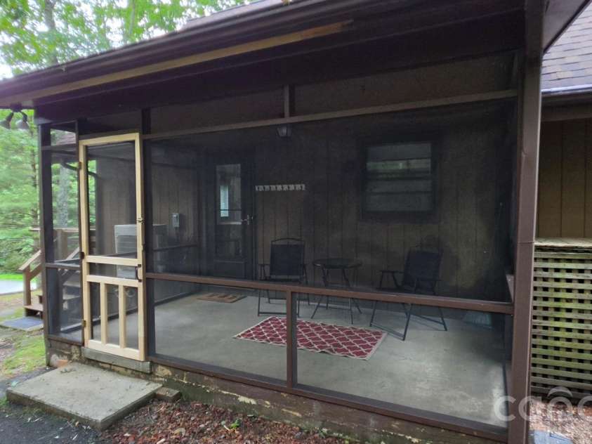139 Little Creek Lane, Glade Valley, NC 28627.  MLS# CAR4407519, YatesRealty ID 41301. 