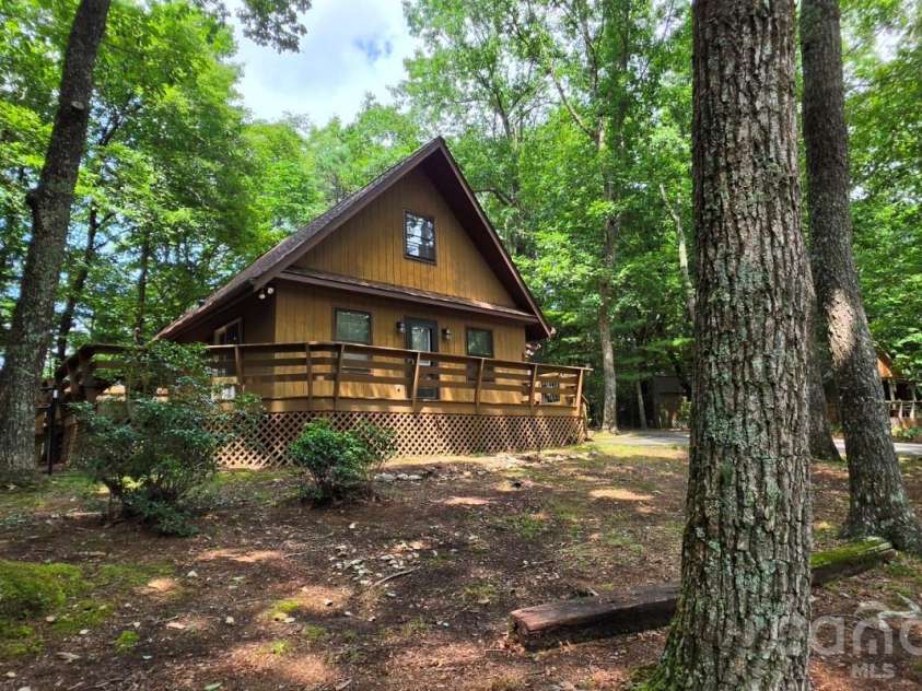 139 Little Creek Lane, Glade Valley, NC 28627.  MLS# CAR4407519, YatesRealty ID 41301. 