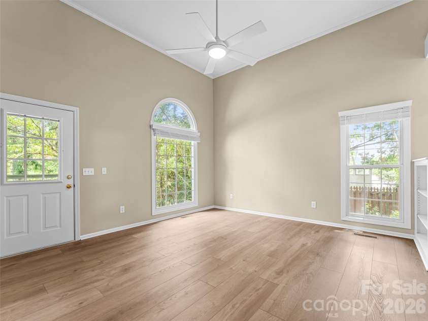66 Hyde Avenue, Tryon, NC 28782.  MLS# CAR4403009, YatesRealty ID 41303. Soaring Ceilings in LR