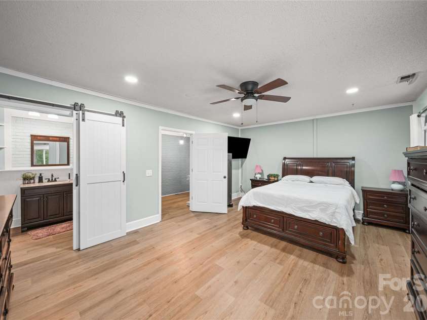 2141 Moonstone Drive, Concord, NC 28025.  MLS# CAR4410143, YatesRealty ID 41305. 