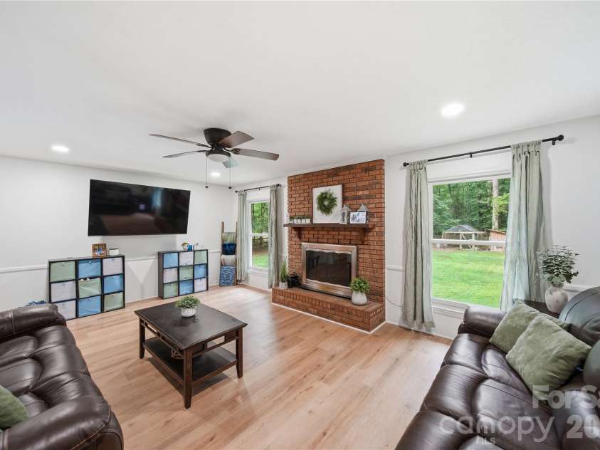 2141 Moonstone Drive, Concord, NC 28025.  MLS# CAR4410143, YatesRealty ID 41305. 