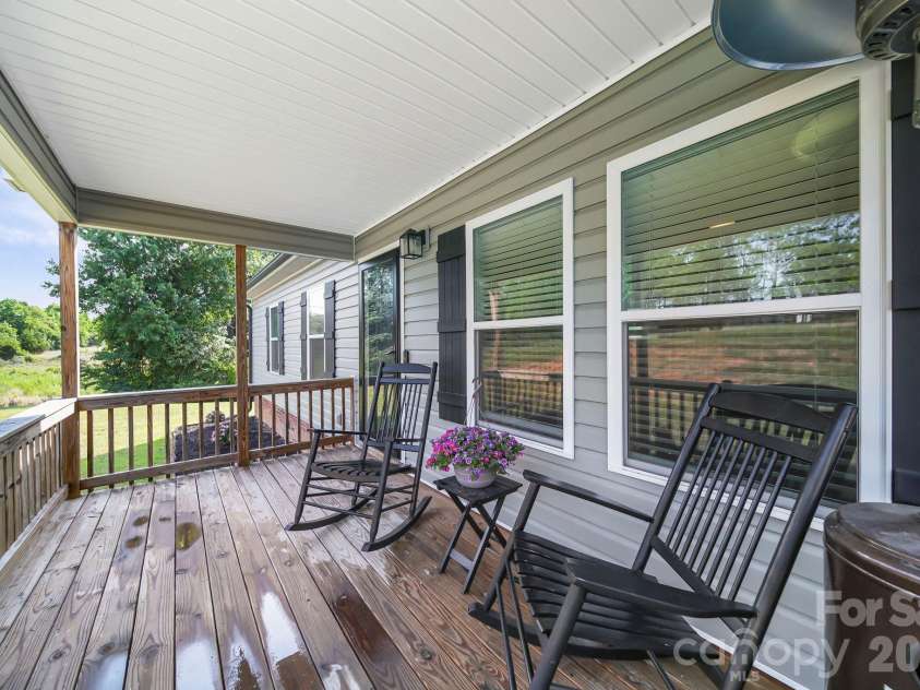 360 Sparkleberry Lane, York, SC 29730.  MLS# CAR4407105, YatesRealty ID 41306. 