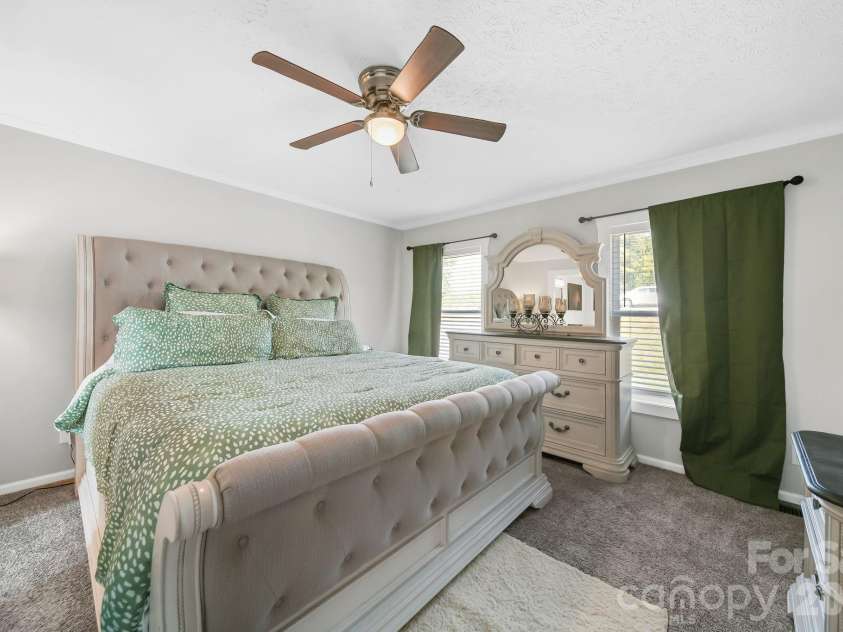 360 Sparkleberry Lane, York, SC 29730.  MLS# CAR4407105, YatesRealty ID 41306. 