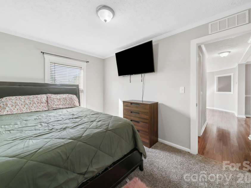 360 Sparkleberry Lane, York, SC 29730.  MLS# CAR4407105, YatesRealty ID 41306. 