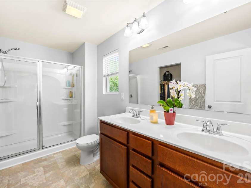 4059 Creekstone Trace, Gastonia, NC 28056.  MLS# CAR4410193, YatesRealty ID 41307. 