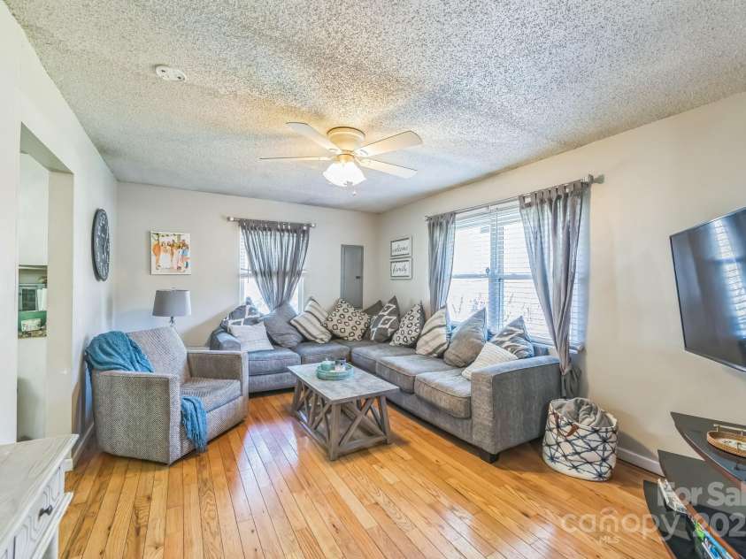 2100 Pisgah Highway, Candler, NC 28715.  MLS# CAR4238028, YatesRealty ID 4131. 