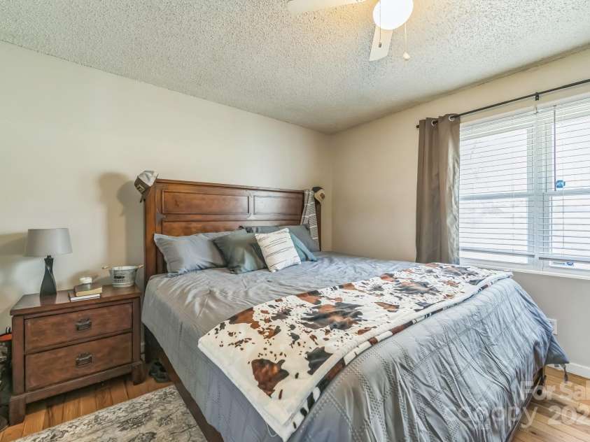 2100 Pisgah Highway, Candler, NC 28715.  MLS# CAR4238028, YatesRealty ID 4131. 