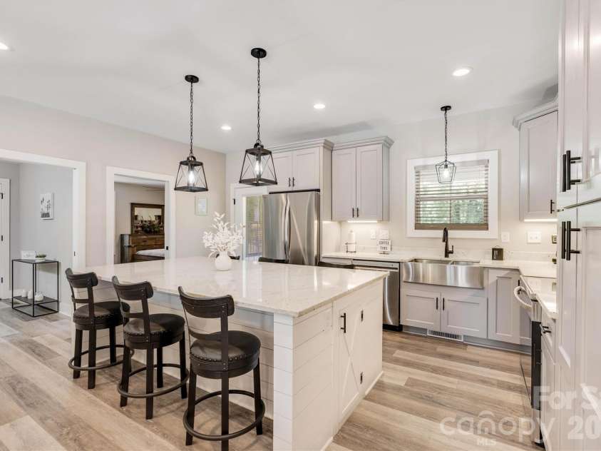 1203 Summerhill Street, Lenoir, NC 28645.  MLS# CAR4398877, YatesRealty ID 41310. 