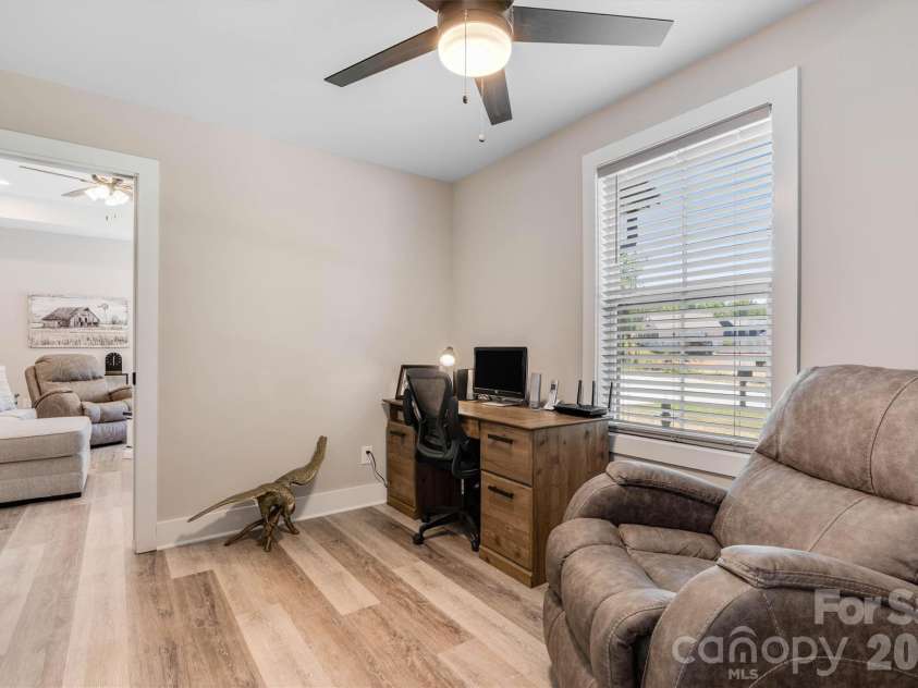 1203 Summerhill Street, Lenoir, NC 28645.  MLS# CAR4398877, YatesRealty ID 41310. 