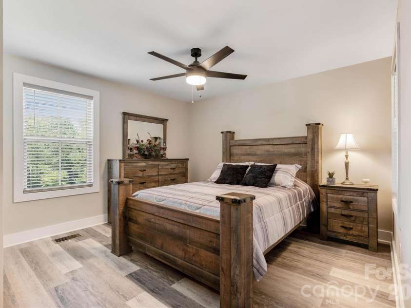 1203 Summerhill Street, Lenoir, NC 28645.  MLS# CAR4398877, YatesRealty ID 41310. 