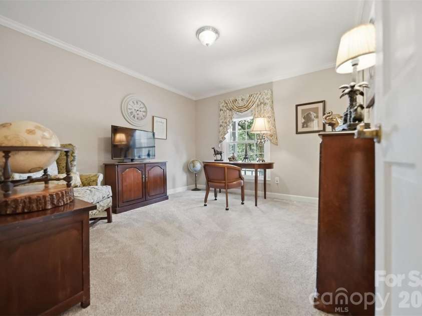 1756 12th Street Drive, Hickory, NC 28601.  MLS# CAR4407511, YatesRealty ID 41311. 