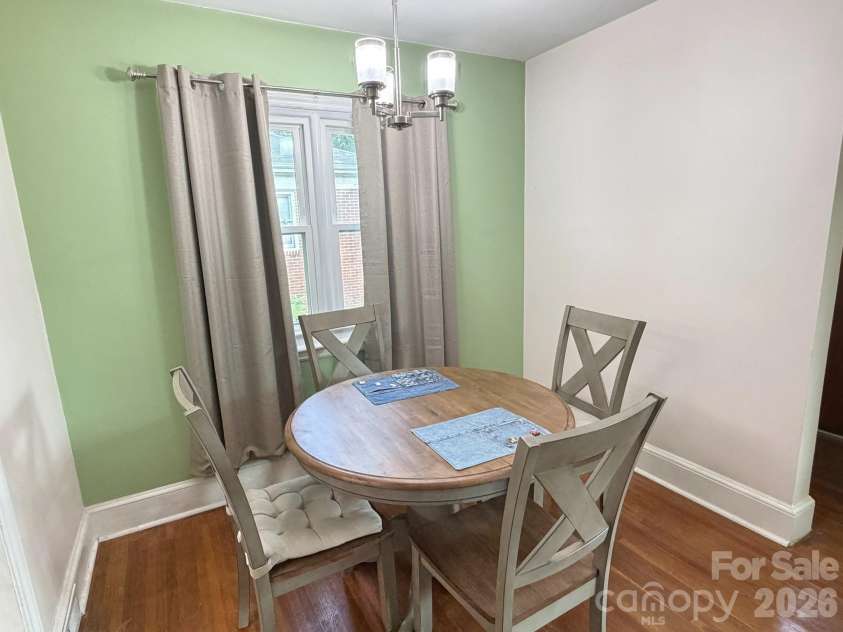 1327 Dresden Drive, Charlotte, NC 28205.  MLS# CAR4408814, YatesRealty ID 41312. Dining Area