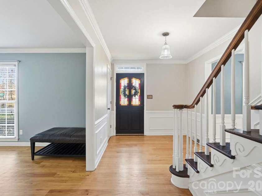 1308 Dumbarton Road, Gastonia, NC 28054.  MLS# CAR4424126, YatesRealty ID 41313. 