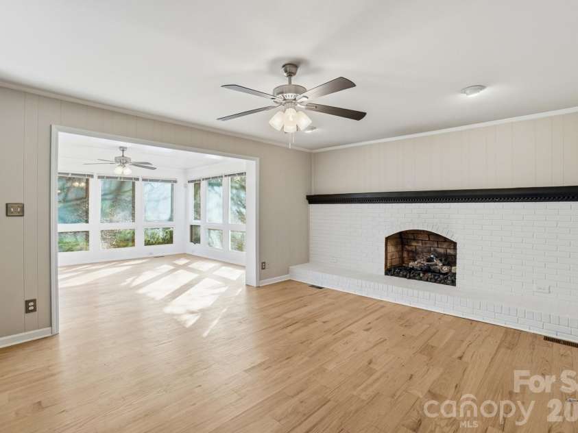 1308 Dumbarton Road, Gastonia, NC 28054.  MLS# CAR4424126, YatesRealty ID 41313. 