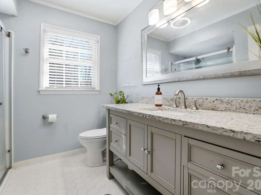 1308 Dumbarton Road, Gastonia, NC 28054.  MLS# CAR4424126, YatesRealty ID 41313. 