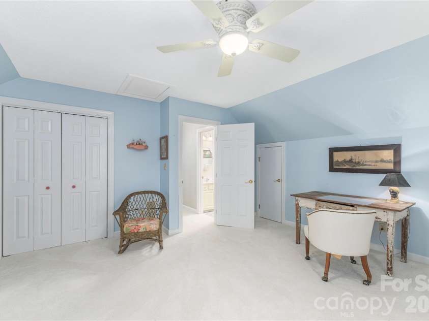26 Moriah Lane, Asheville, NC 28803.  MLS# CAR4409521, YatesRealty ID 41314. 