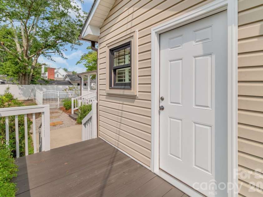 312 Church Street, Kershaw, SC 29067.  MLS# CAR4408830, YatesRealty ID 41317. 
