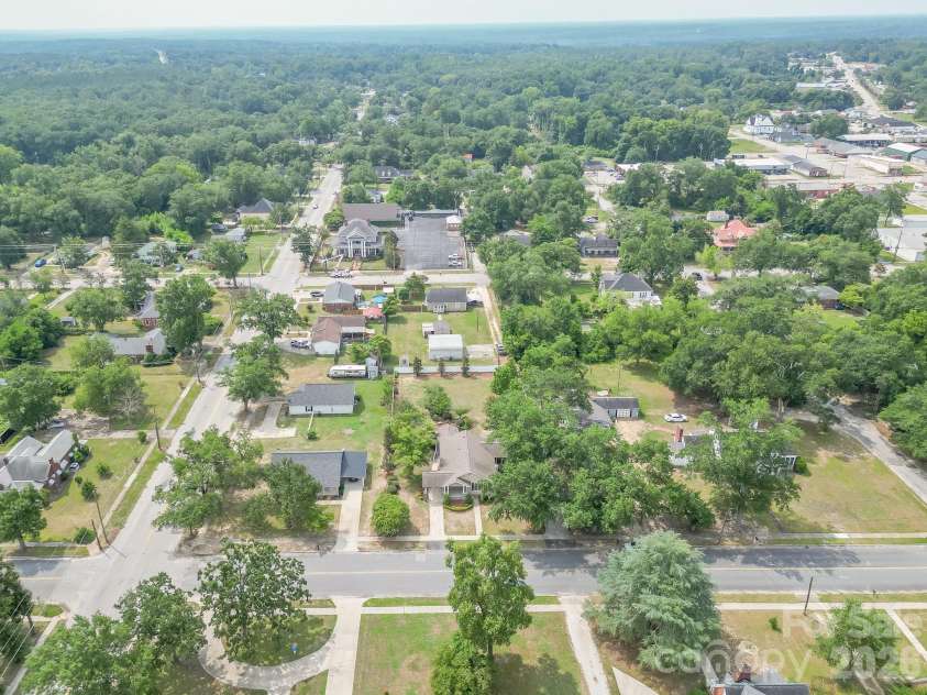 312 Church Street, Kershaw, SC 29067.  MLS# CAR4408830, YatesRealty ID 41317. 