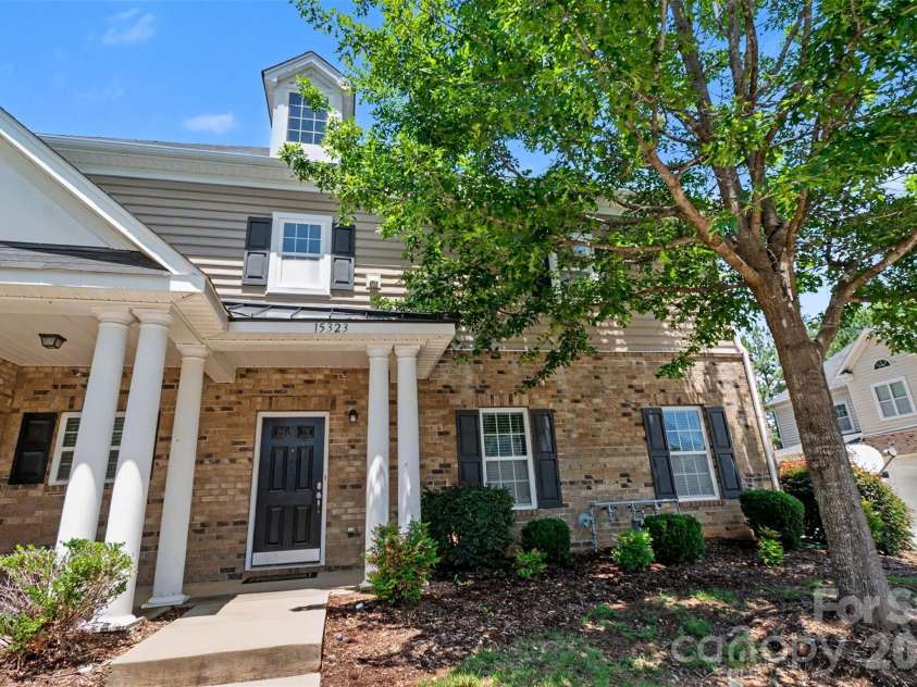 15323 Barossa Valley Street, Charlotte, NC 28277.  MLS# CAR4383419, YatesRealty ID 41319. 