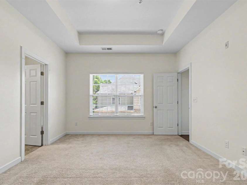 15323 Barossa Valley Street, Charlotte, NC 28277.  MLS# CAR4383419, YatesRealty ID 41319. 