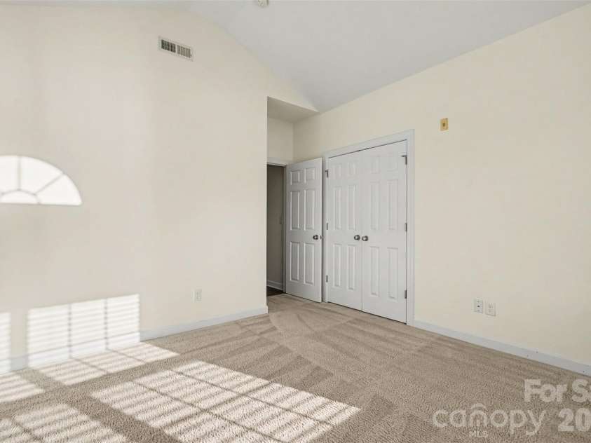 15323 Barossa Valley Street, Charlotte, NC 28277.  MLS# CAR4383419, YatesRealty ID 41319. 