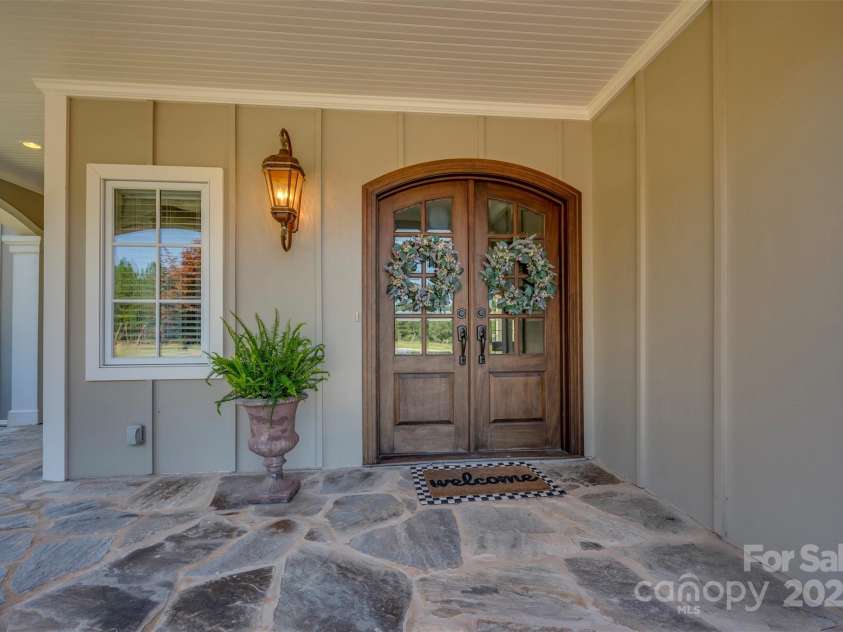 270 Walking Horse Trail, Rutherfordton, NC 28139.  MLS# CAR4160483, YatesRealty ID 4132. 