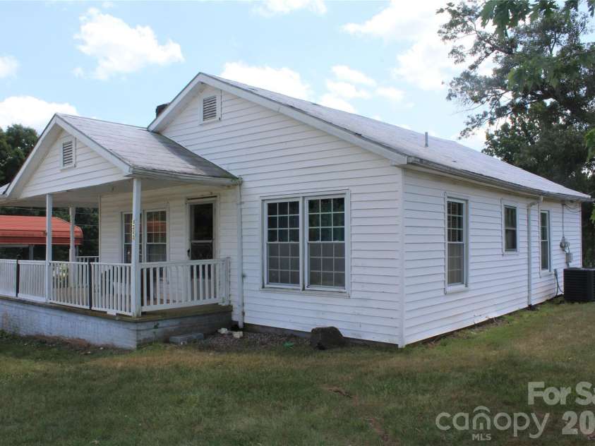 4388 Ruritan Drive, Morganton, NC 28655.  MLS# CAR4396064, YatesRealty ID 41320. 