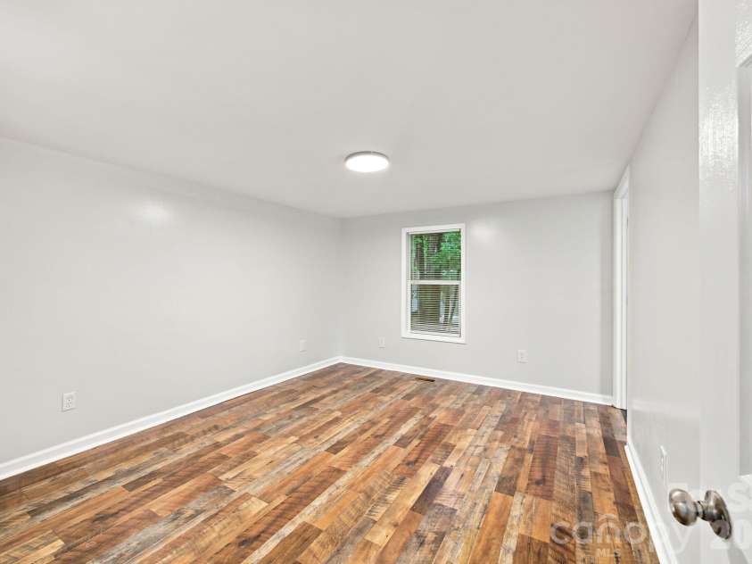 3250 Ole Country Lane, Claremont, NC 28610.  MLS# CAR4410704, YatesRealty ID 41322. 