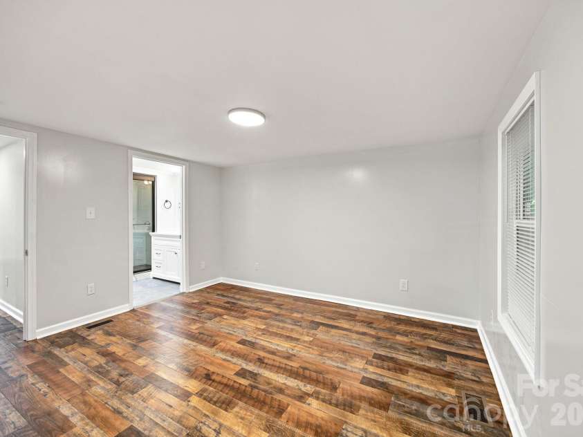 3250 Ole Country Lane, Claremont, NC 28610.  MLS# CAR4410704, YatesRealty ID 41322. 