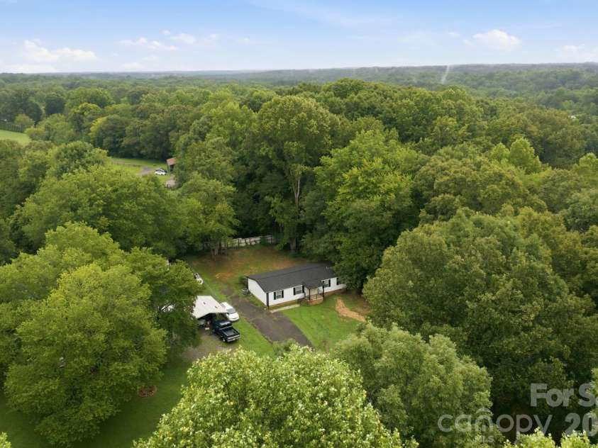 3250 Ole Country Lane, Claremont, NC 28610.  MLS# CAR4410704, YatesRealty ID 41322. 